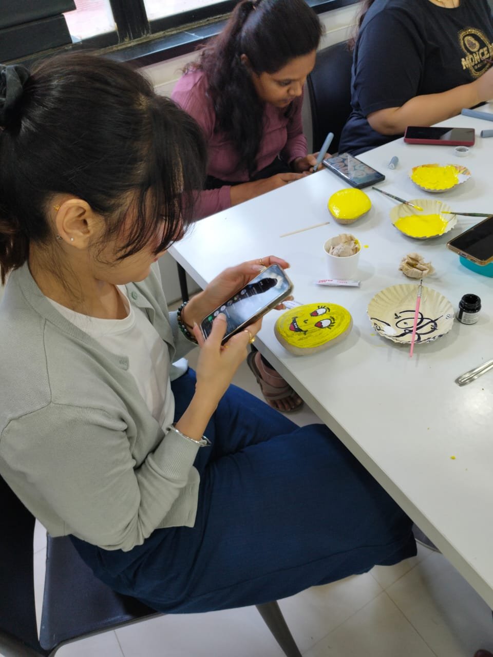 Pebble Painting (2)